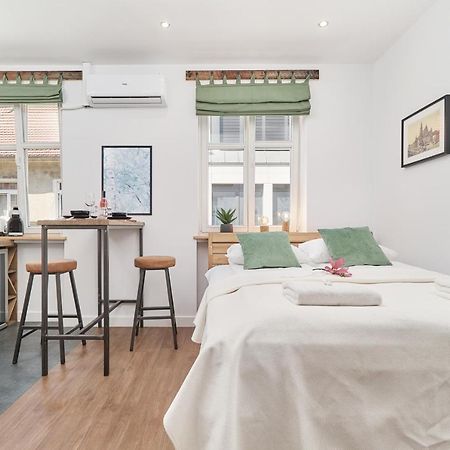 City Center Studio Wroclaw By Noclegi Renters Bagian luar foto