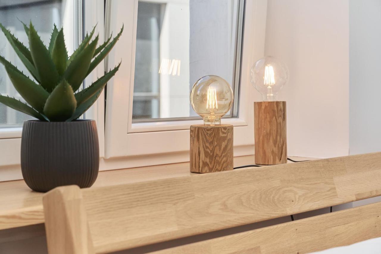 City Center Studio Wroclaw By Noclegi Renters Bagian luar foto